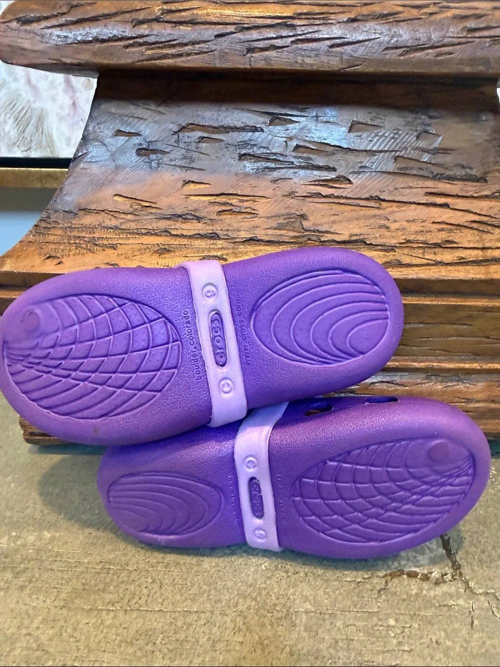 EUC Crocs Keeley Petal Charm Flat Mary Janes size 9